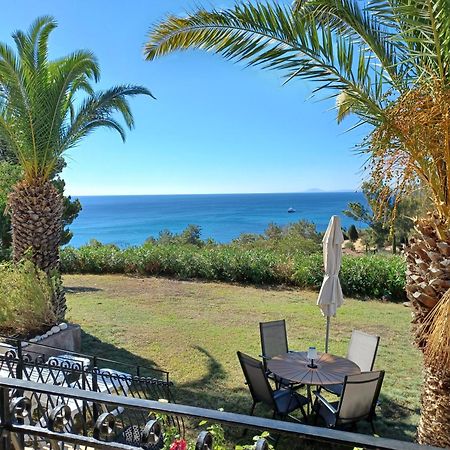 Nerissa Bungalow 2, Two Bedroom House With Sea View Sparta Exterior foto